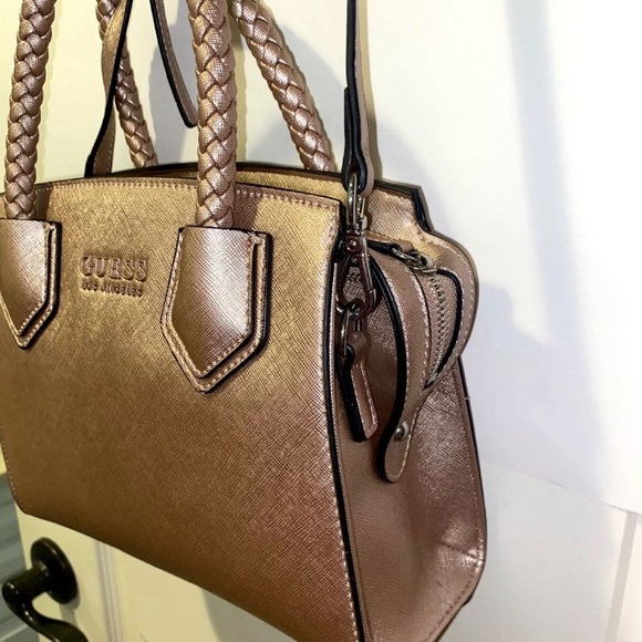New Rose Gold GUESS Purse Satchel Hand Bag NWT Crossbody Ocean View SF824105 - Picture 4 of 9